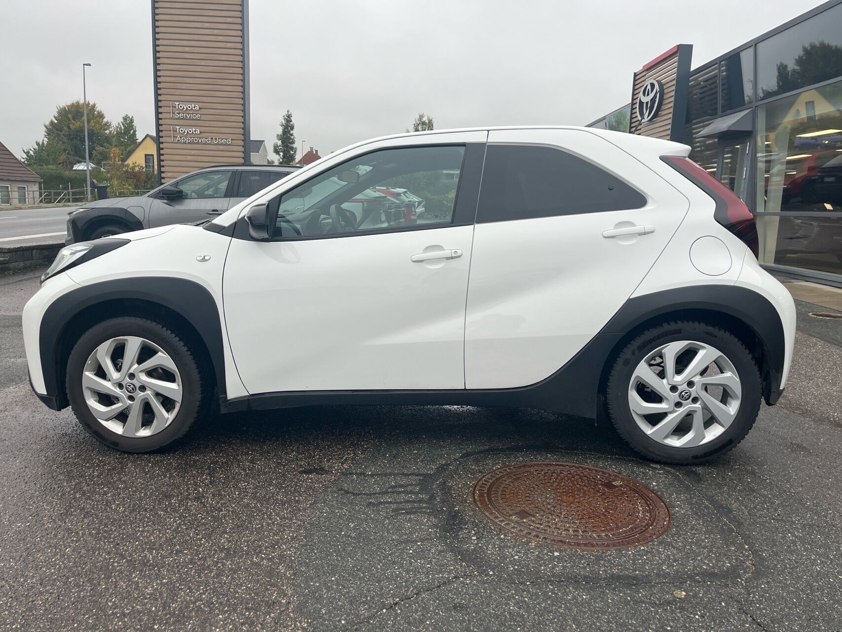 Hvid Toyota Aygo X fra 2026