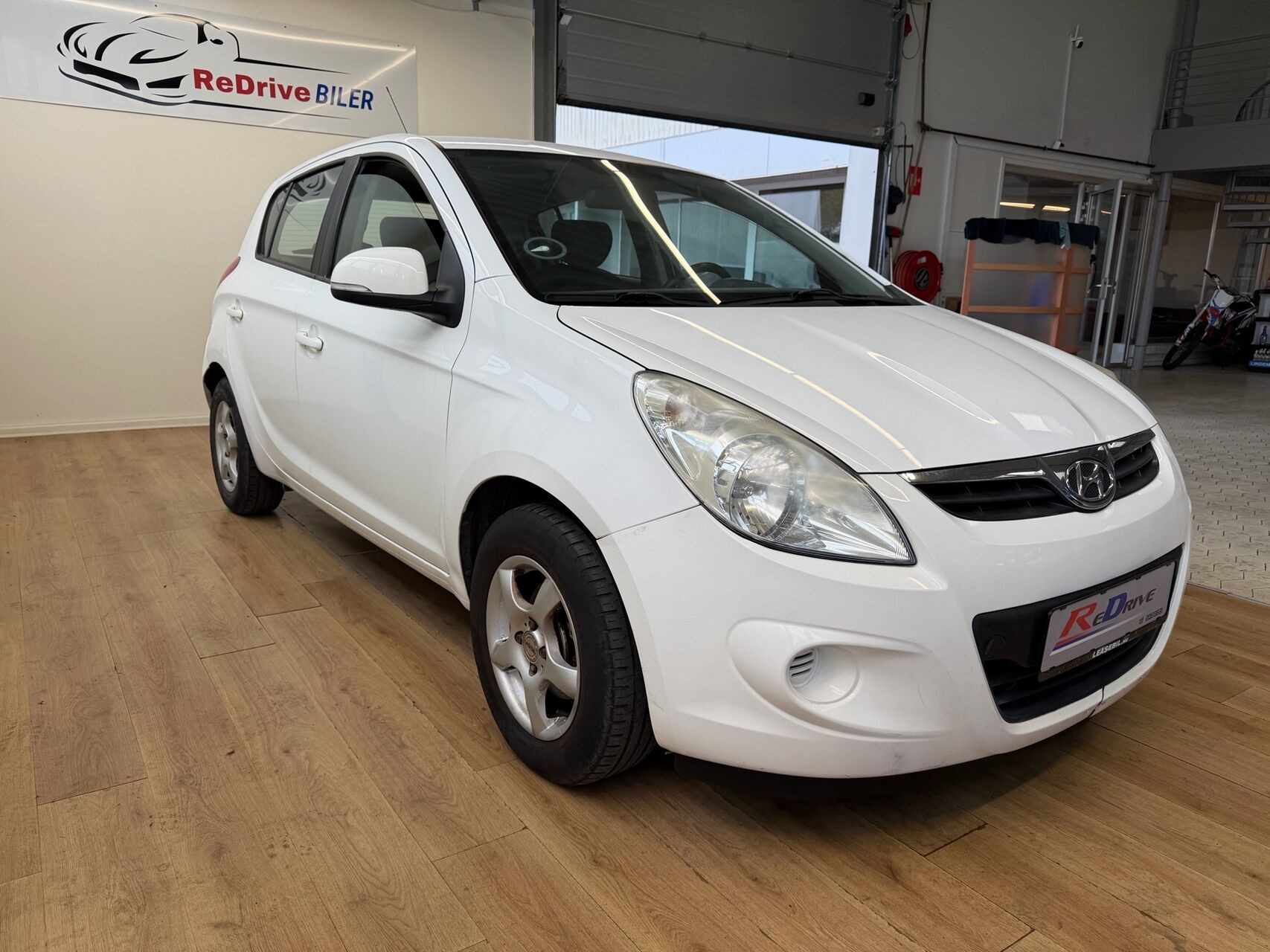 Hvid Hyundai i20 fra 2010