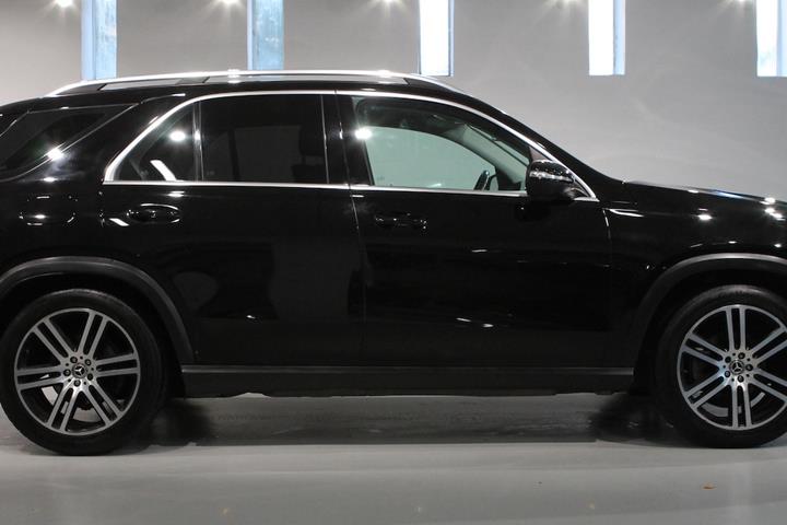 Sort Mercedes GLE300 d fra 2020