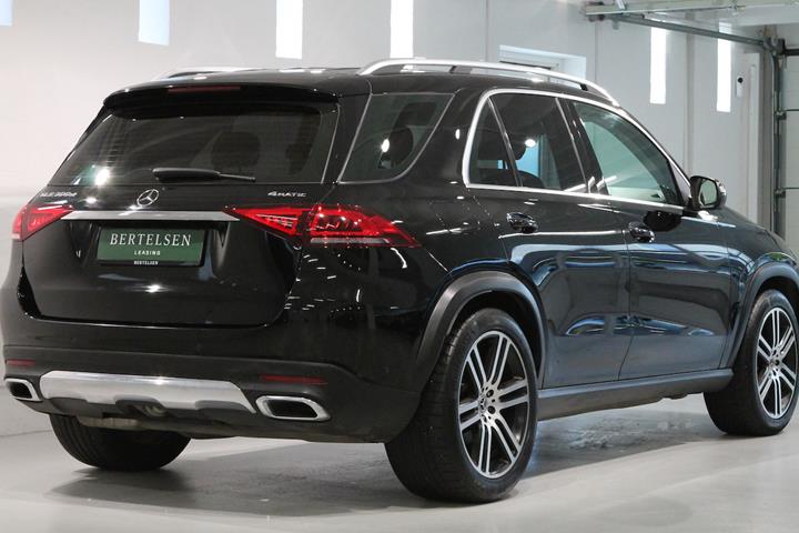 Sort Mercedes GLE300 d fra 2020