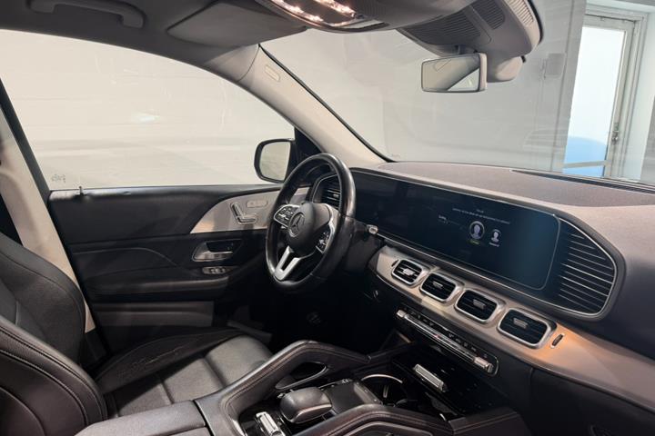 Sort Mercedes GLE300 d fra 2020