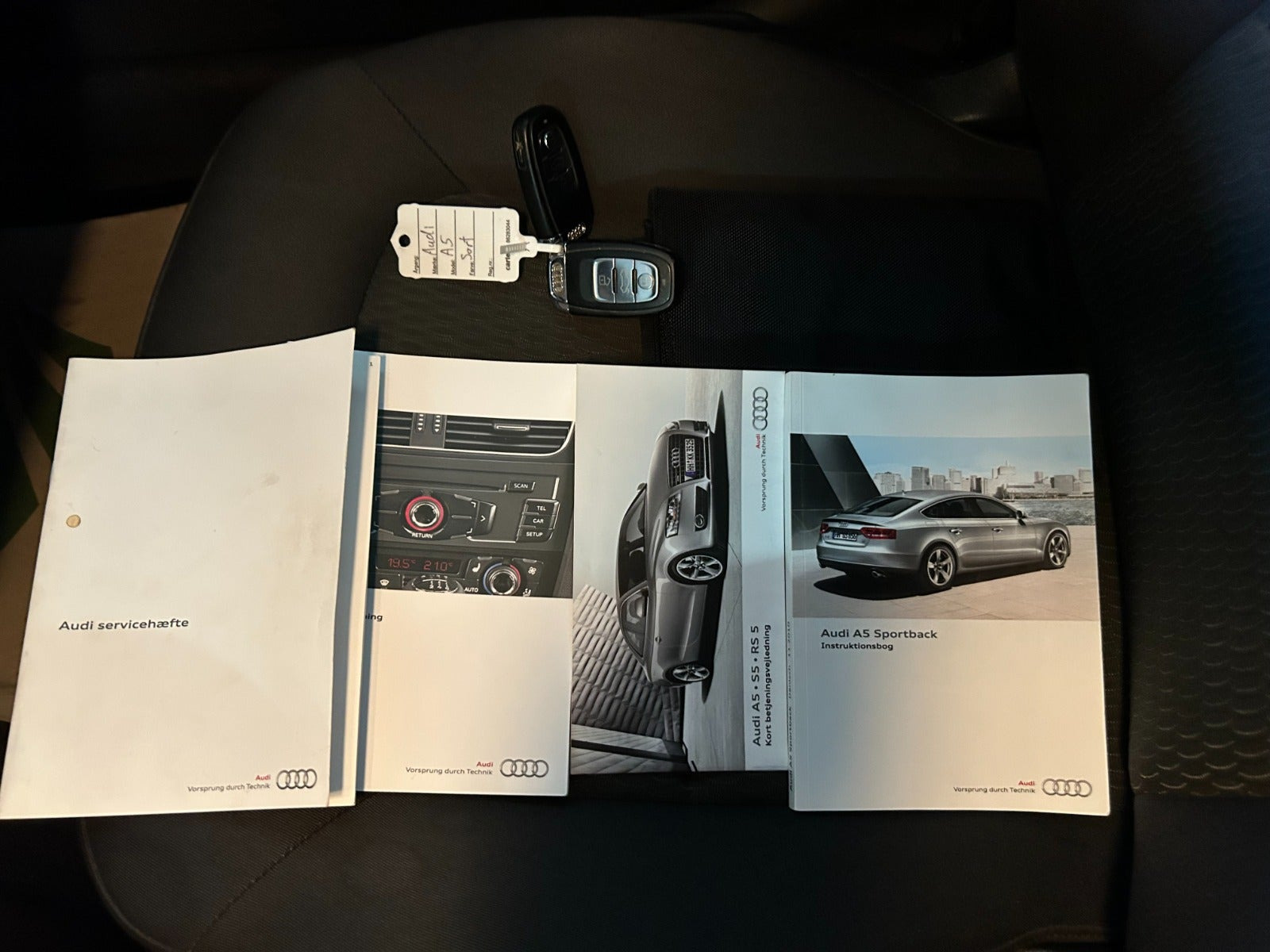 undefined Audi A5 fra 2011