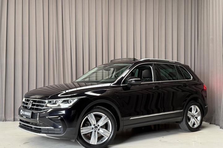 Sort VW Tiguan fra 2021