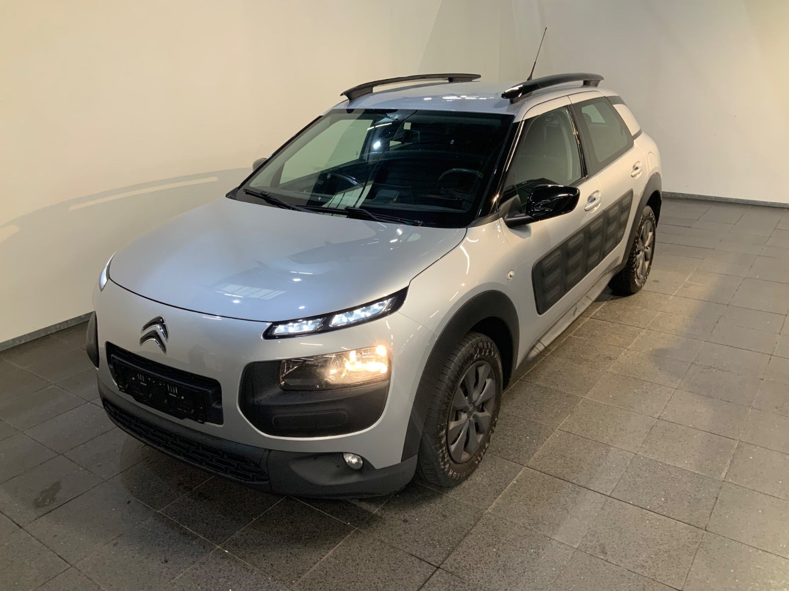 Citroën C4 Cactus 1,6 BlueHDi 100 Feel