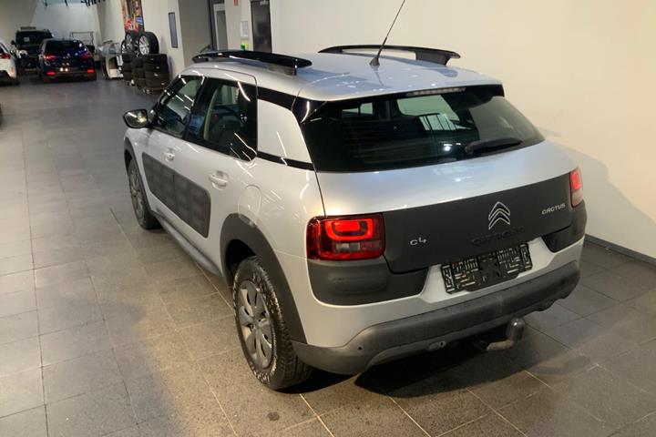 Grå Citroën C4 Cactus fra 2017
