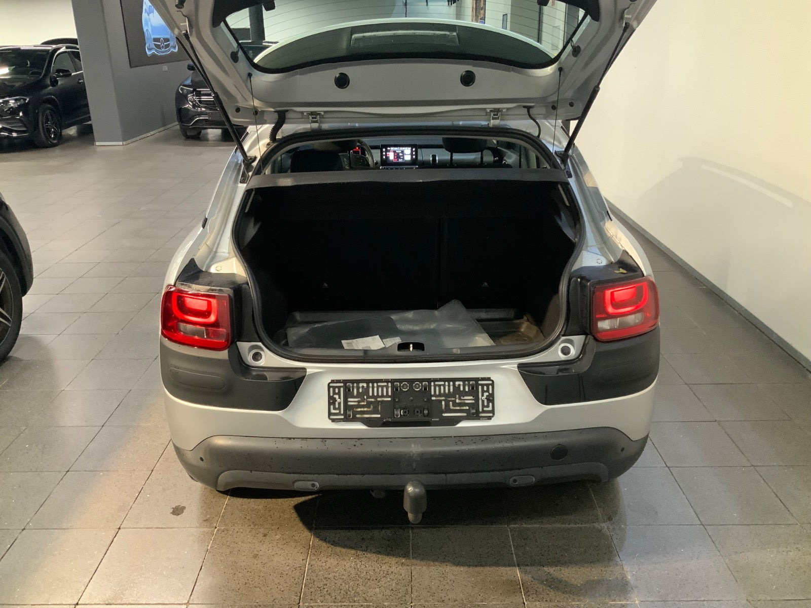 Grå Citroën C4 Cactus fra 2017