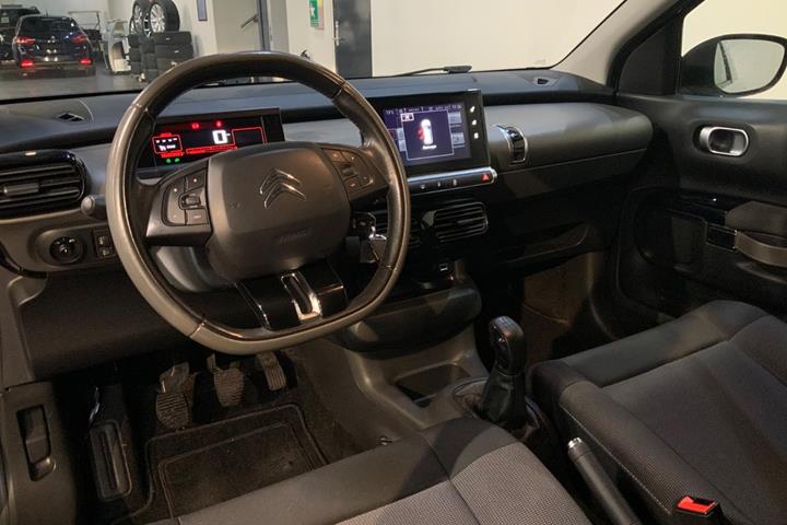 Grå Citroën C4 Cactus fra 2017