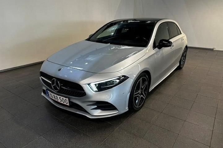 Sølv Mercedes A220 d fra 2020