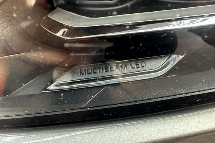Sølv Mercedes A220 d fra 2020