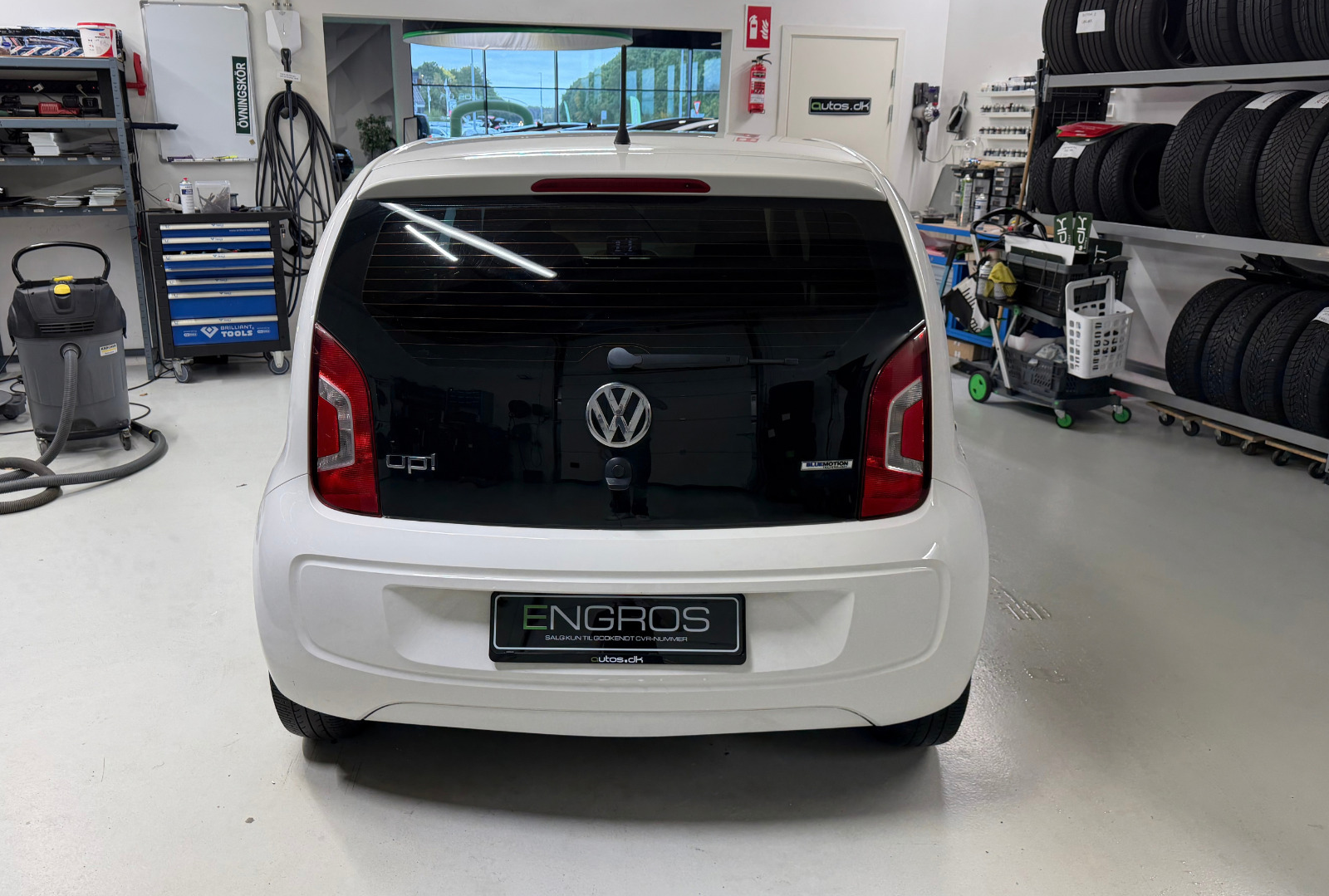 Hvid VW UP! fra 2016