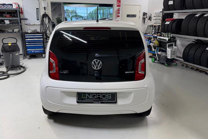 Hvid VW UP! fra 2016