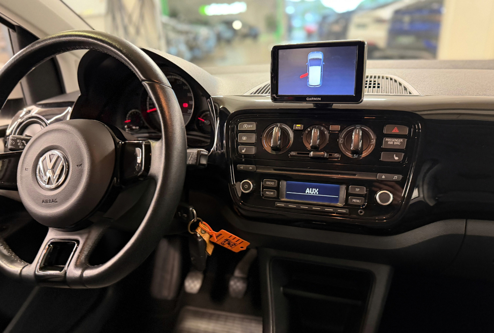 Hvid VW UP! fra 2016