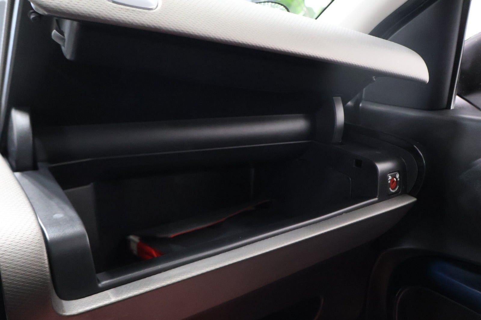 Hvid Citroën C4 Cactus fra 2016