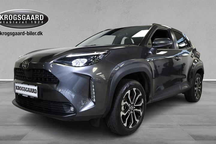 Grå Toyota Yaris Cross fra 2025