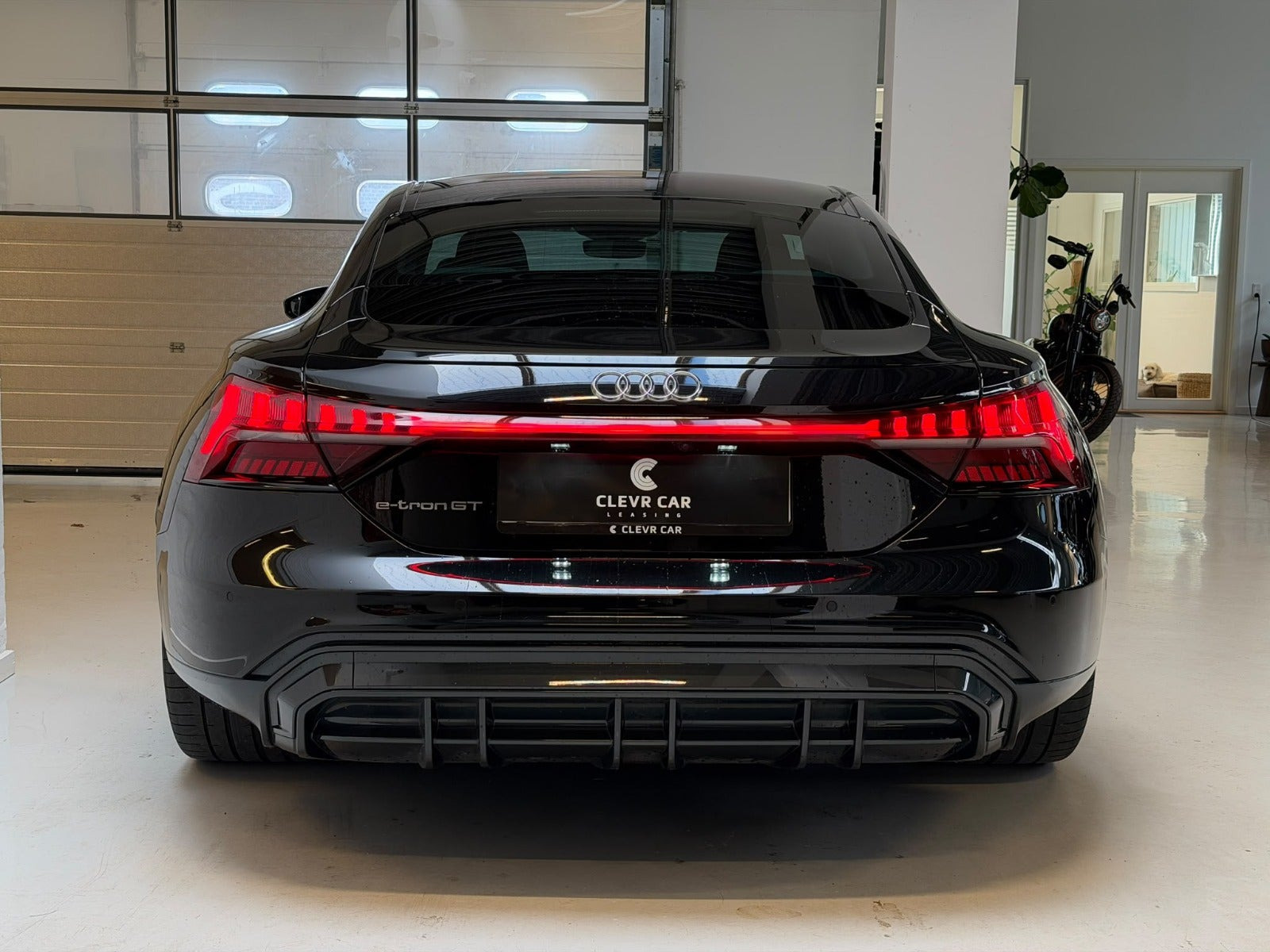 Sort Audi e-tron GT fra 2022