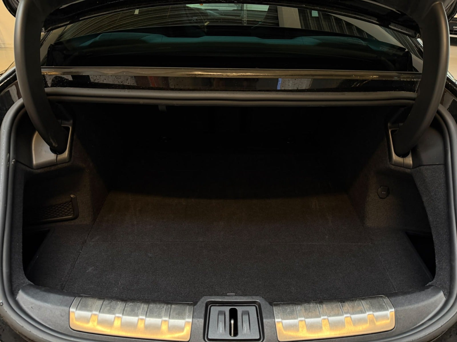 Sort Audi e-tron GT fra 2022