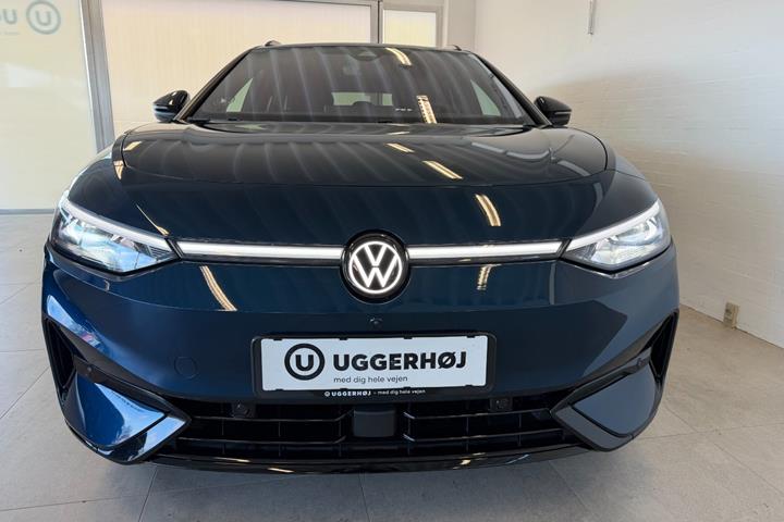 Blå VW ID.7 fra 2025