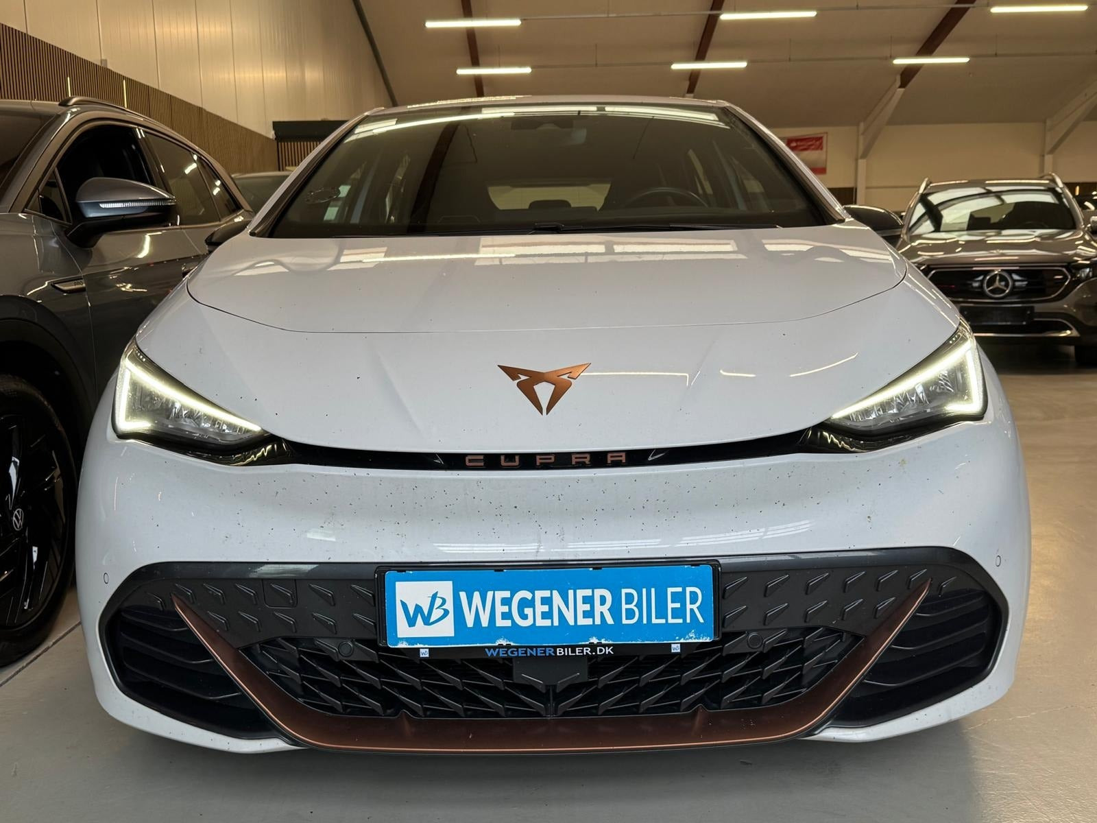 Hvid Cupra Born fra 2023
