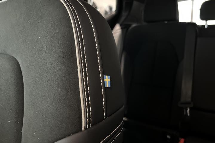 Sort Volvo XC40 fra 2024