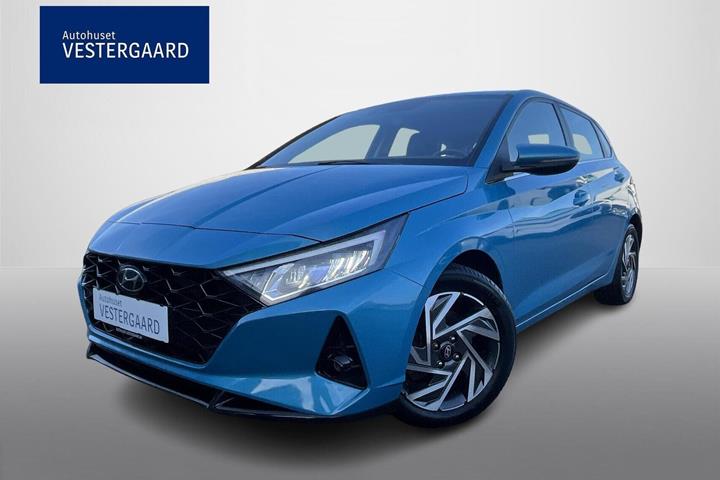 Beige Hyundai i20 fra 2021