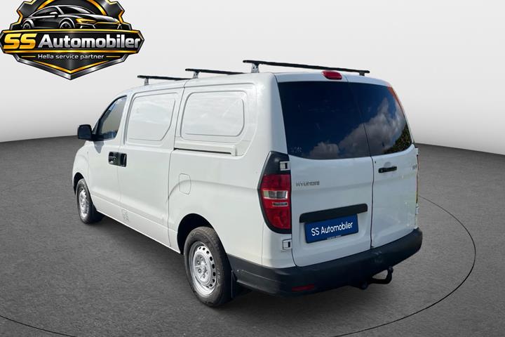 undefined Hyundai H-1 fra 2012
