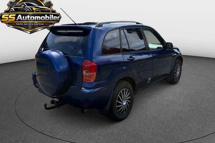 undefined Toyota RAV4 fra 2002