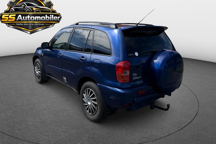 undefined Toyota RAV4 fra 2002