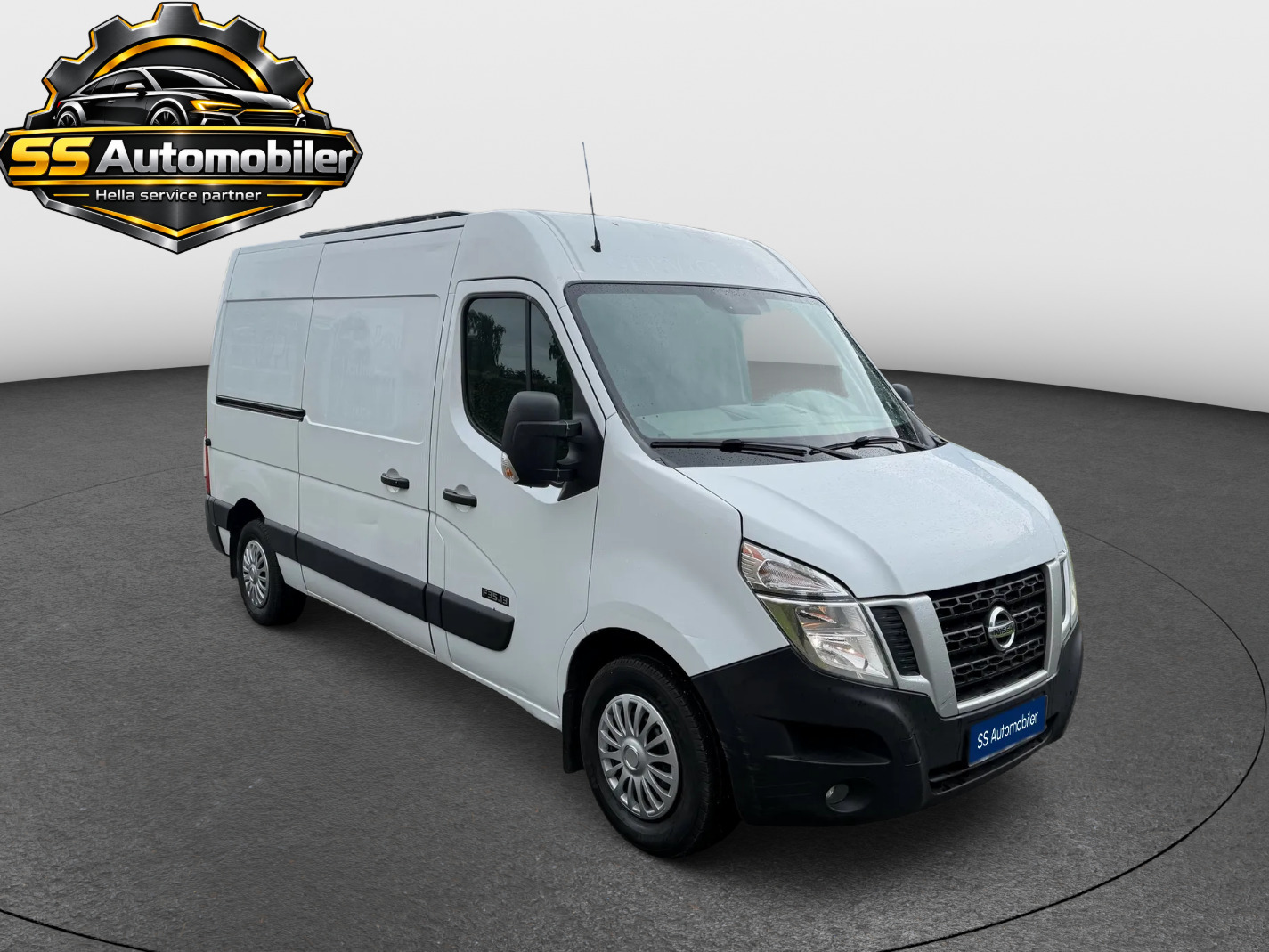 undefined Nissan NV400 fra 2012