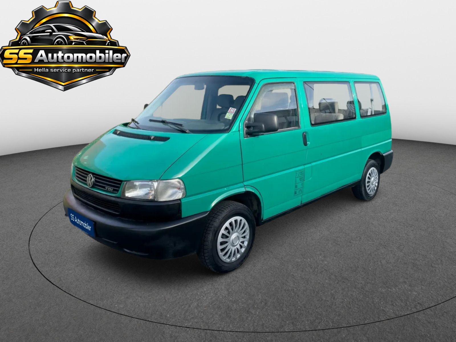 VW Caravelle 2,5 9prs