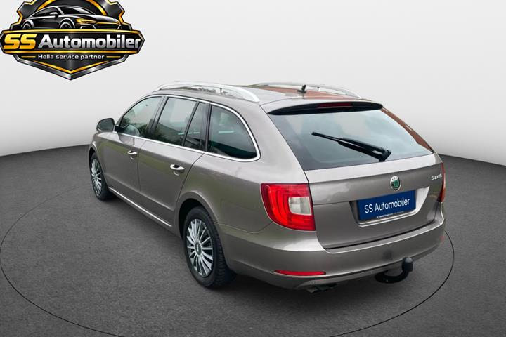 undefined Skoda Superb fra 2010