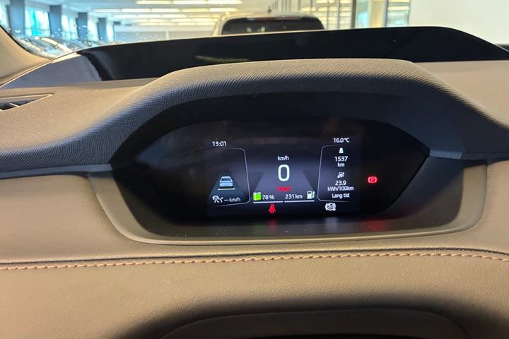 Rød Skoda Enyaq fra 2022