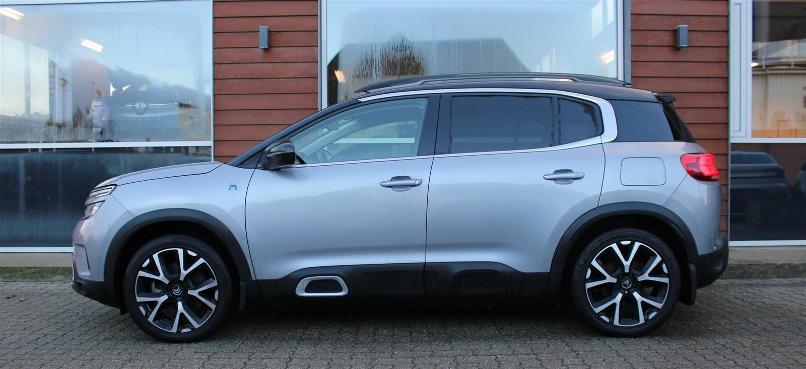 Grå Citroën C5 Aircross fra 2020