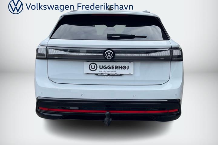 Hvid VW ID.7 fra 2026