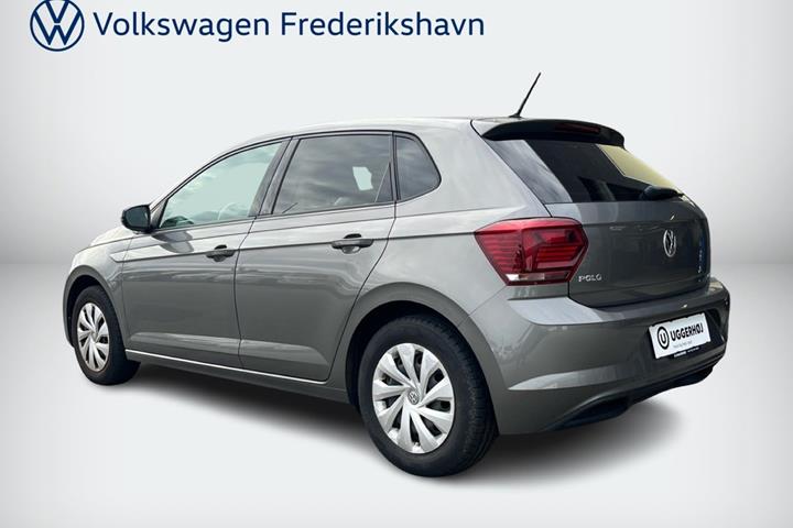 Grå VW Polo fra 2020