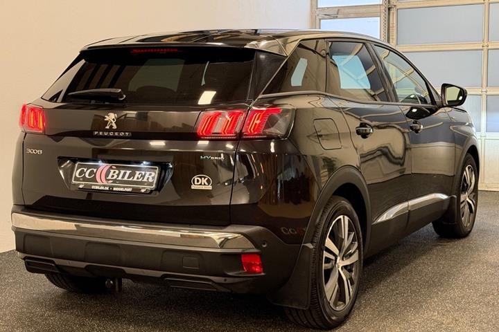 Sort Peugeot 3008 fra 2022