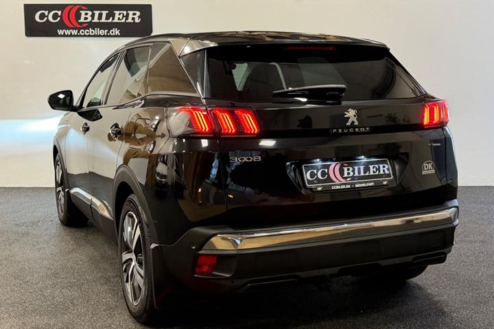 Sort Peugeot 3008 fra 2022