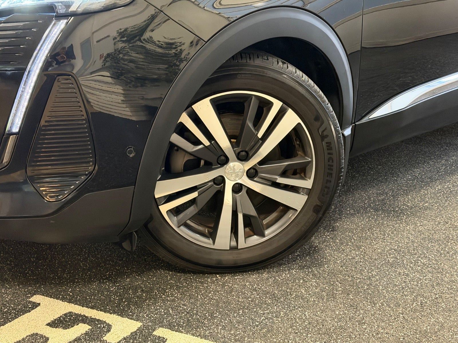 Sort Peugeot 3008 fra 2022