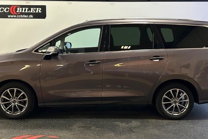 Grå Maxus Euniq5 fra 2020