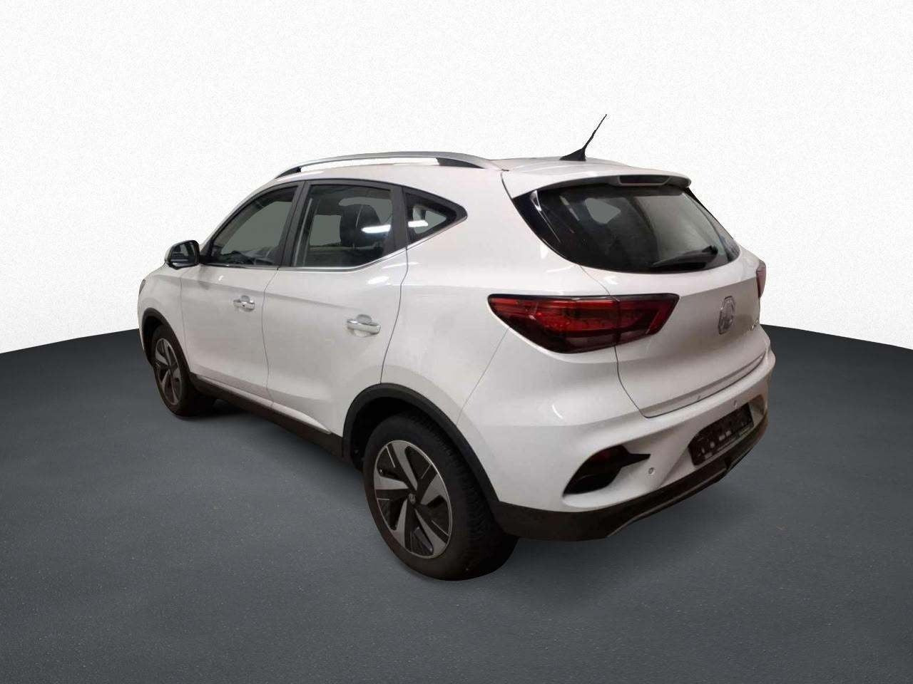 Hvid MG ZS fra 2023