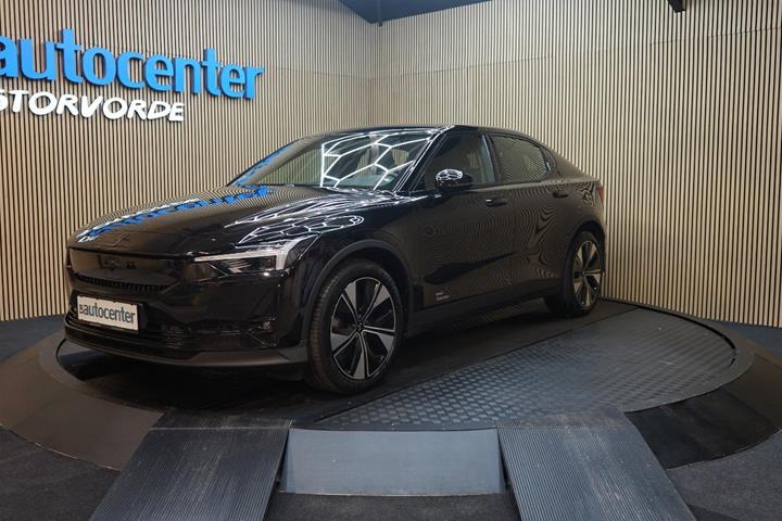 Sort Polestar 2 fra 2024