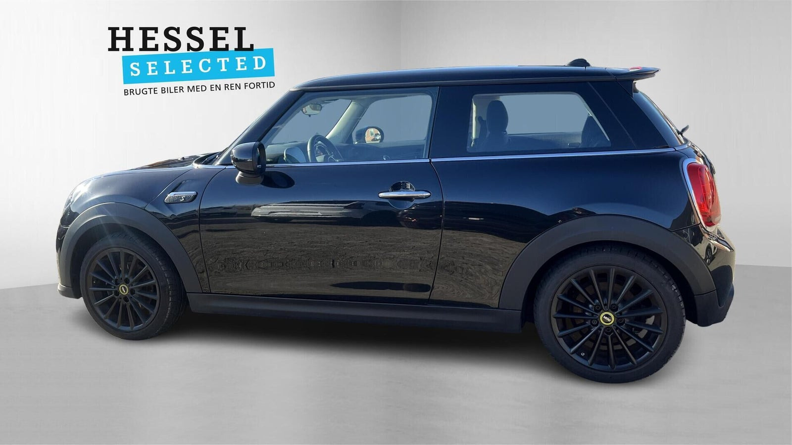 Sort Mini Cooper SE fra 2022