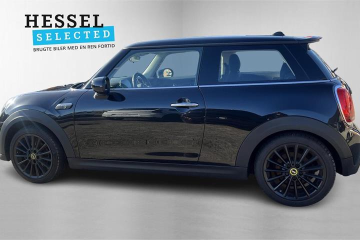 Sort Mini Cooper SE fra 2022
