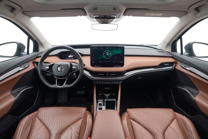 Sort Skoda Enyaq fra 2021