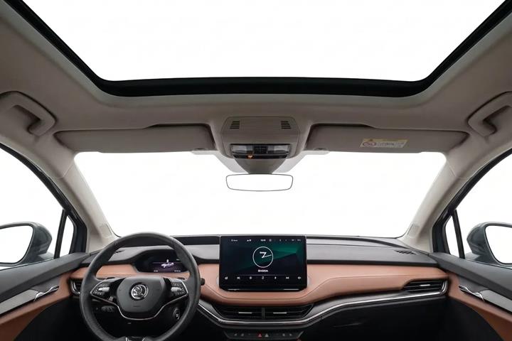 Sort Skoda Enyaq fra 2021