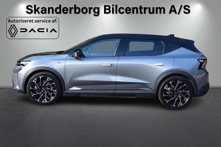 Grå Renault Scénic fra 2024
