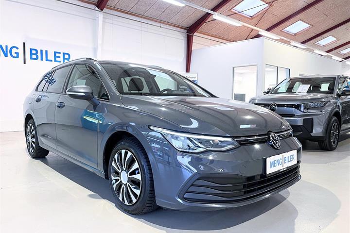 Grå VW Golf fra 2021