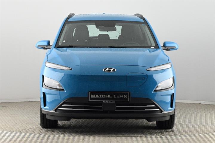 Blå Hyundai Kona fra 2021