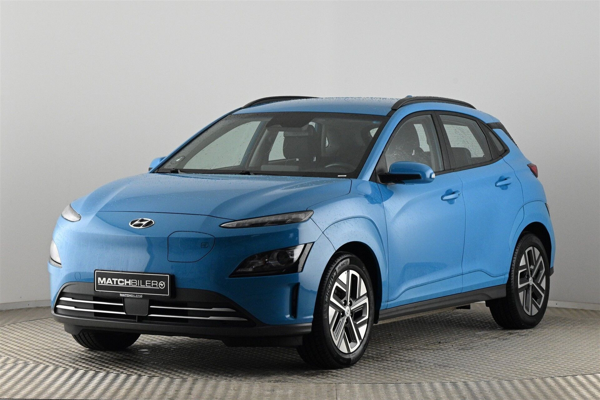Blå Hyundai Kona fra 2021