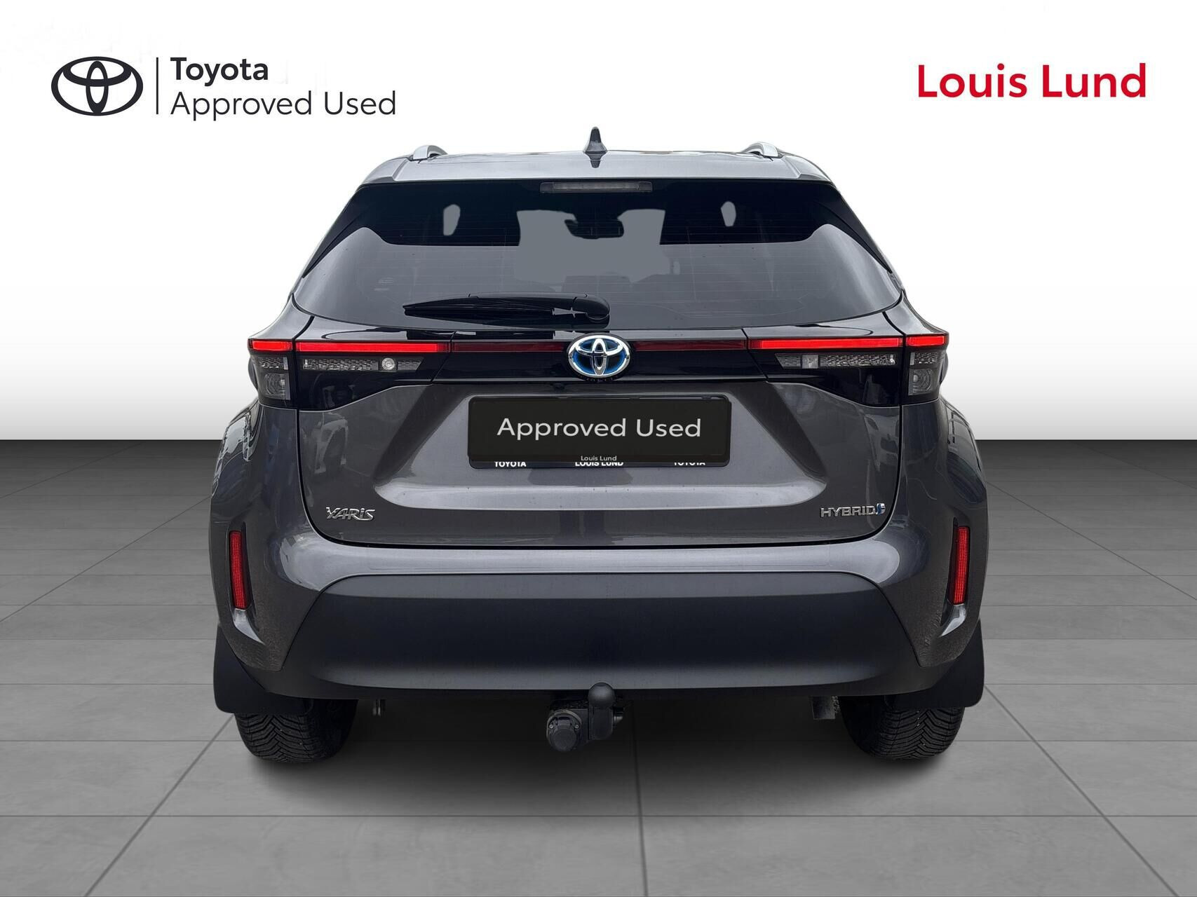 Grå Toyota Yaris Cross fra 2022