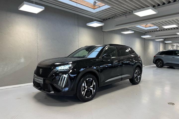 Sort Peugeot e-2008 fra 2025